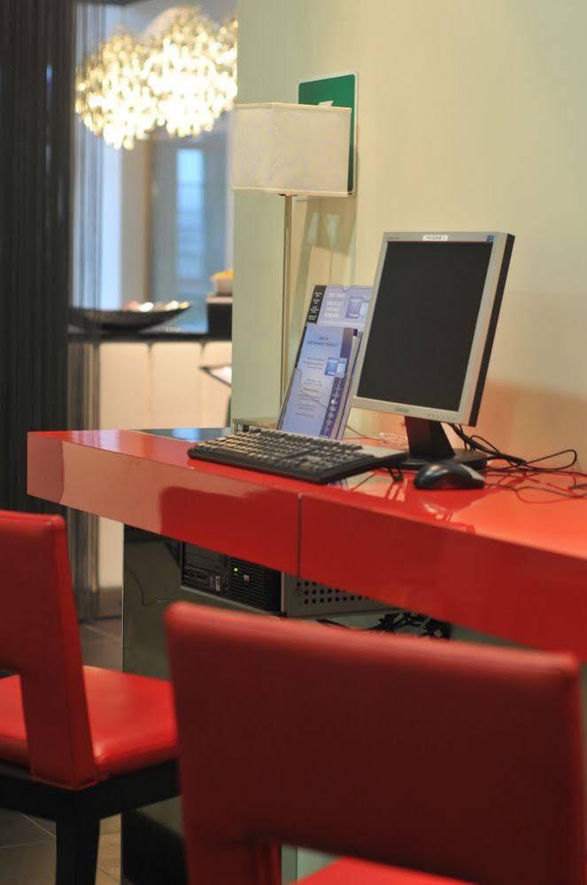 Hotel By Ihg 4*